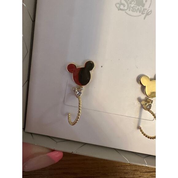 DIsney set of earrings2 pairs of earrings New in box - Picture 2 of 4